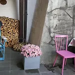 51 Apartment